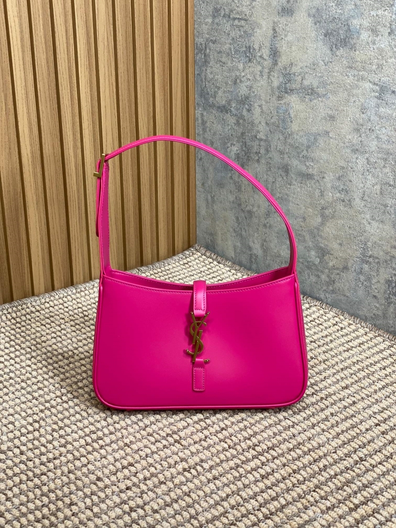 Y51 hobo bags